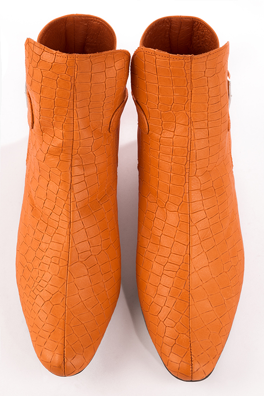 Apricot orange women's ankle boots with buckles at the back. Round toe. Low block heels. Top view - Florence KOOIJMAN